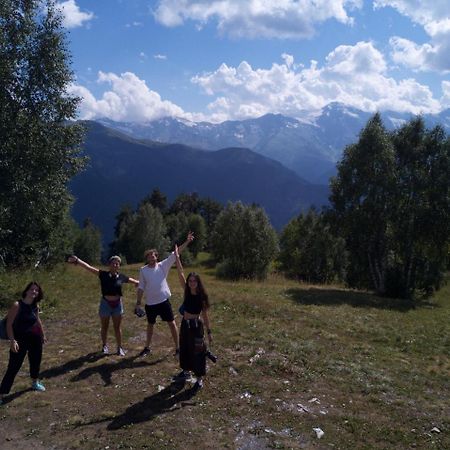 Keti Pilpani Guesthouse Mestia Bagian luar foto