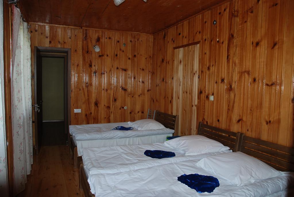Keti Pilpani Guesthouse Mestia Bagian luar foto