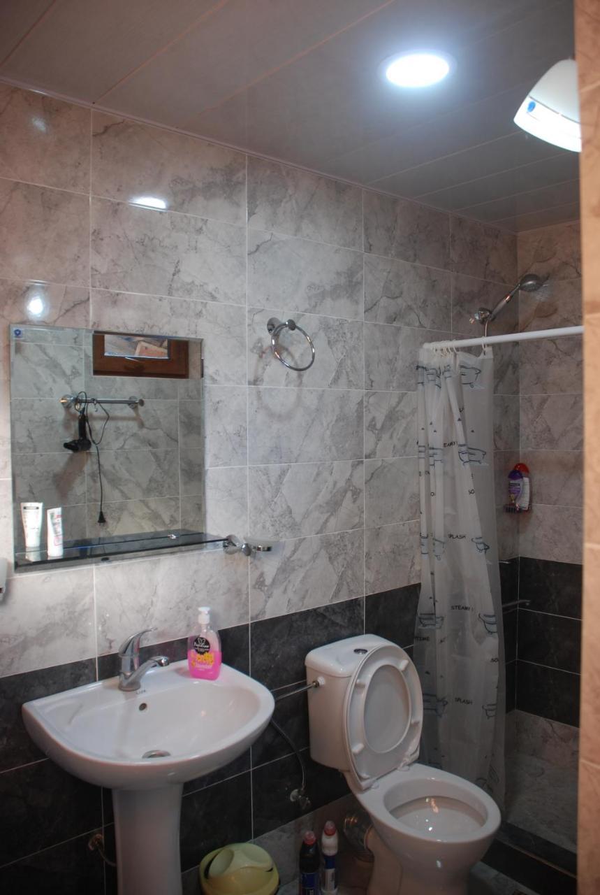 Keti Pilpani Guesthouse Mestia Bagian luar foto