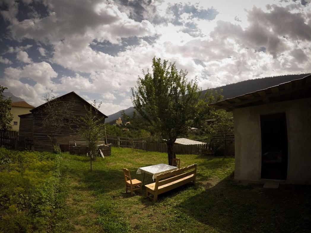 Keti Pilpani Guesthouse Mestia Bagian luar foto
